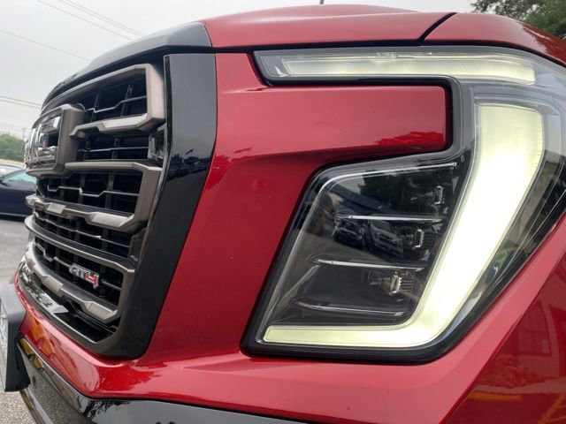 Used 2025 GMC Yukon XL AT4 Ultimate AWD/4WD image 11