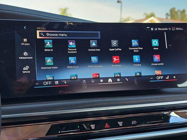 New 2025 BMW i7 xDrive60 w/ Premium Package image 23