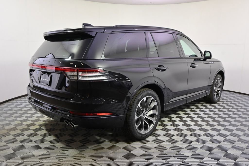 New 2026 Lincoln Aviator AWD image 7