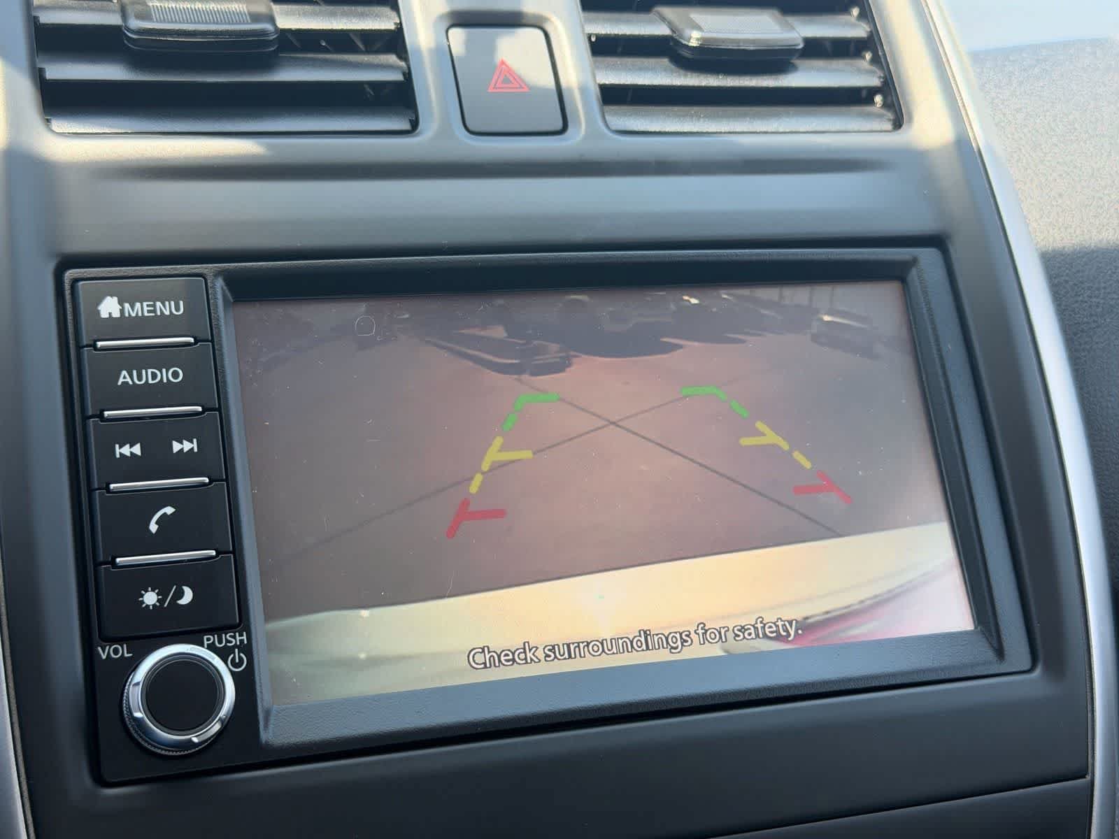 Certified 2019 Nissan Versa Note S FWD image 19