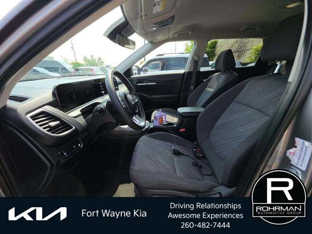 Certified 2026 Kia Seltos LX AWD/4WD image 8