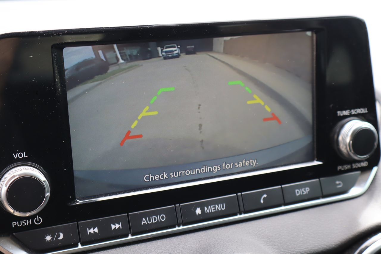 Used 2024 Nissan Sentra S FWD image 7
