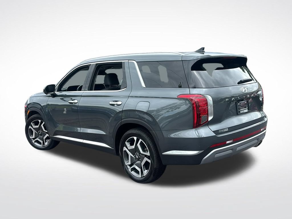 Used 2024 Hyundai Palisade Limited AWD/4WD image 5