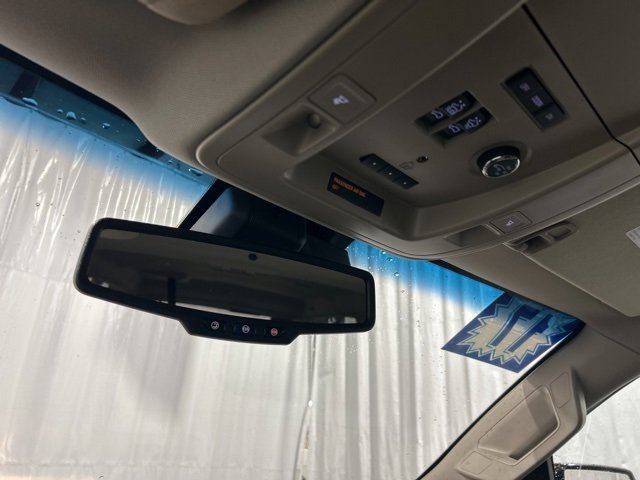 Used 2017 Chevrolet Suburban LT w/ LT Signature Package image 21