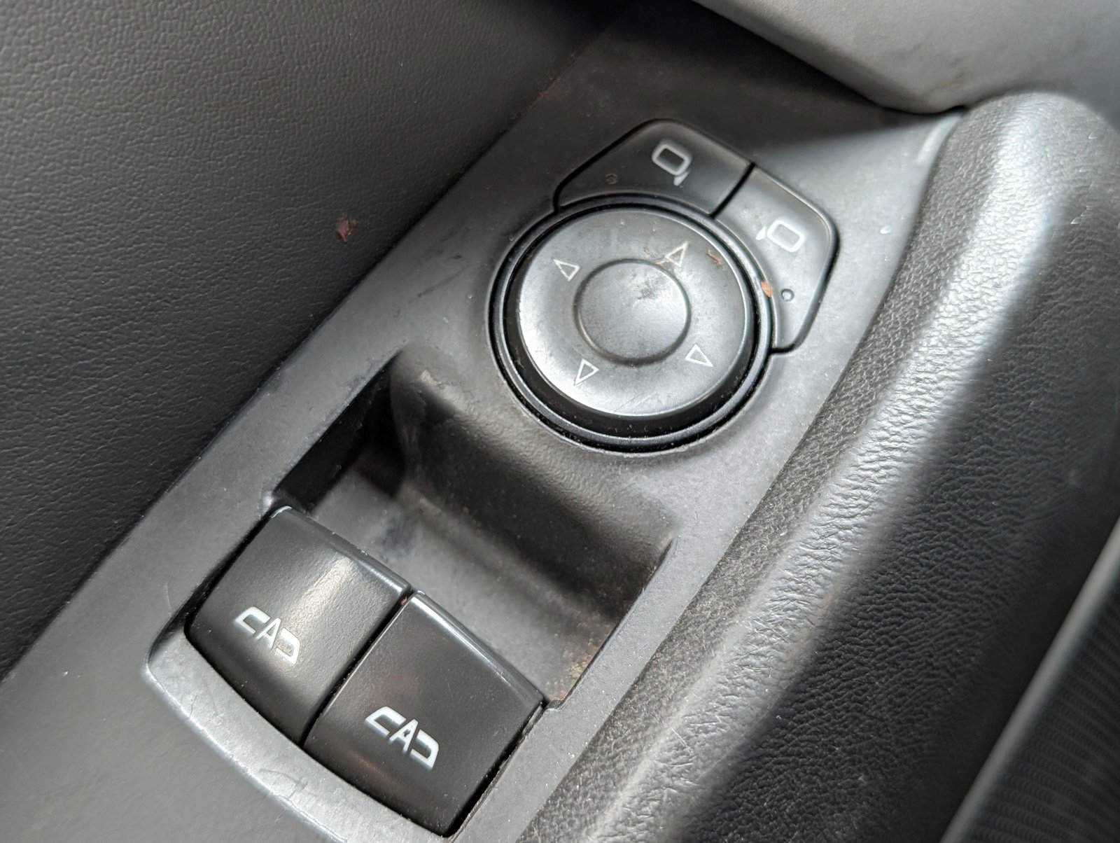 Used 2019 Chevrolet Camaro SS image 16