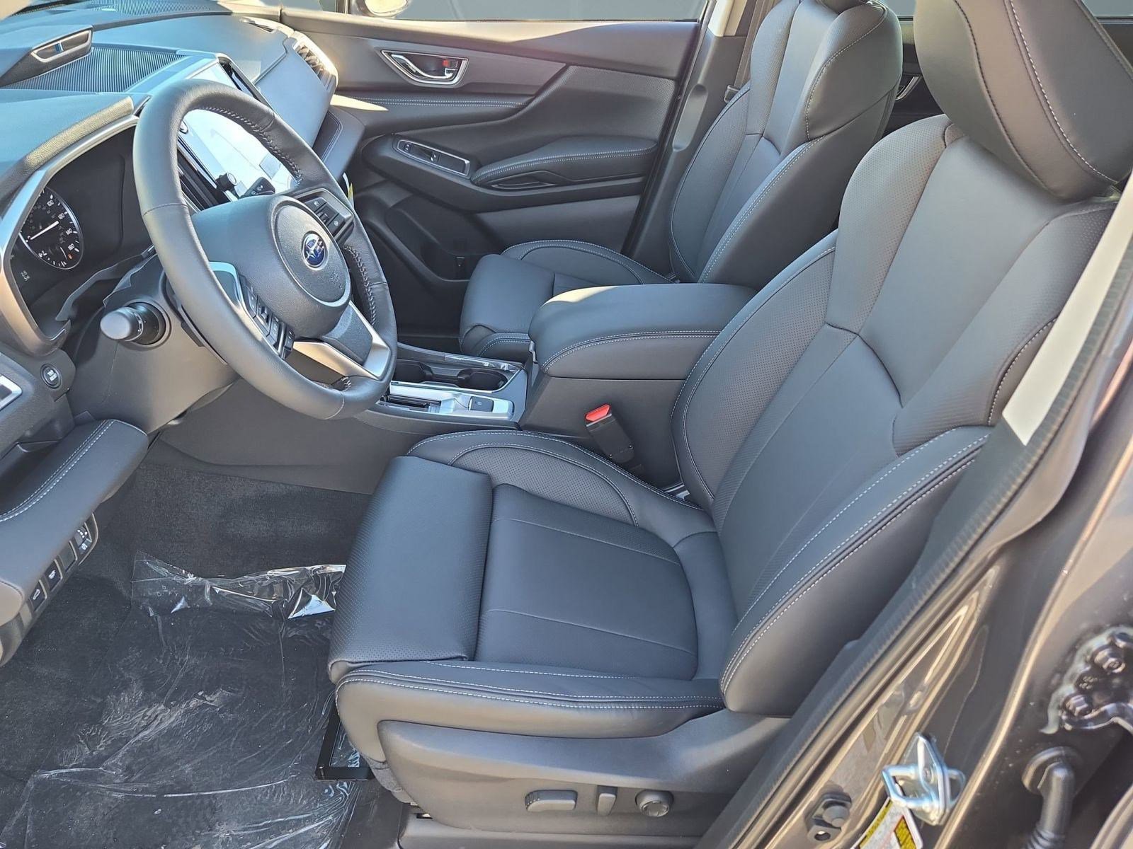 New 2025 Subaru Ascent Limited image 4