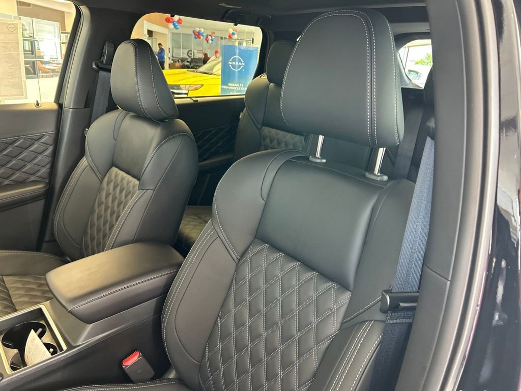 New 2026 Nissan Rogue Platinum AWD/4WD image 22