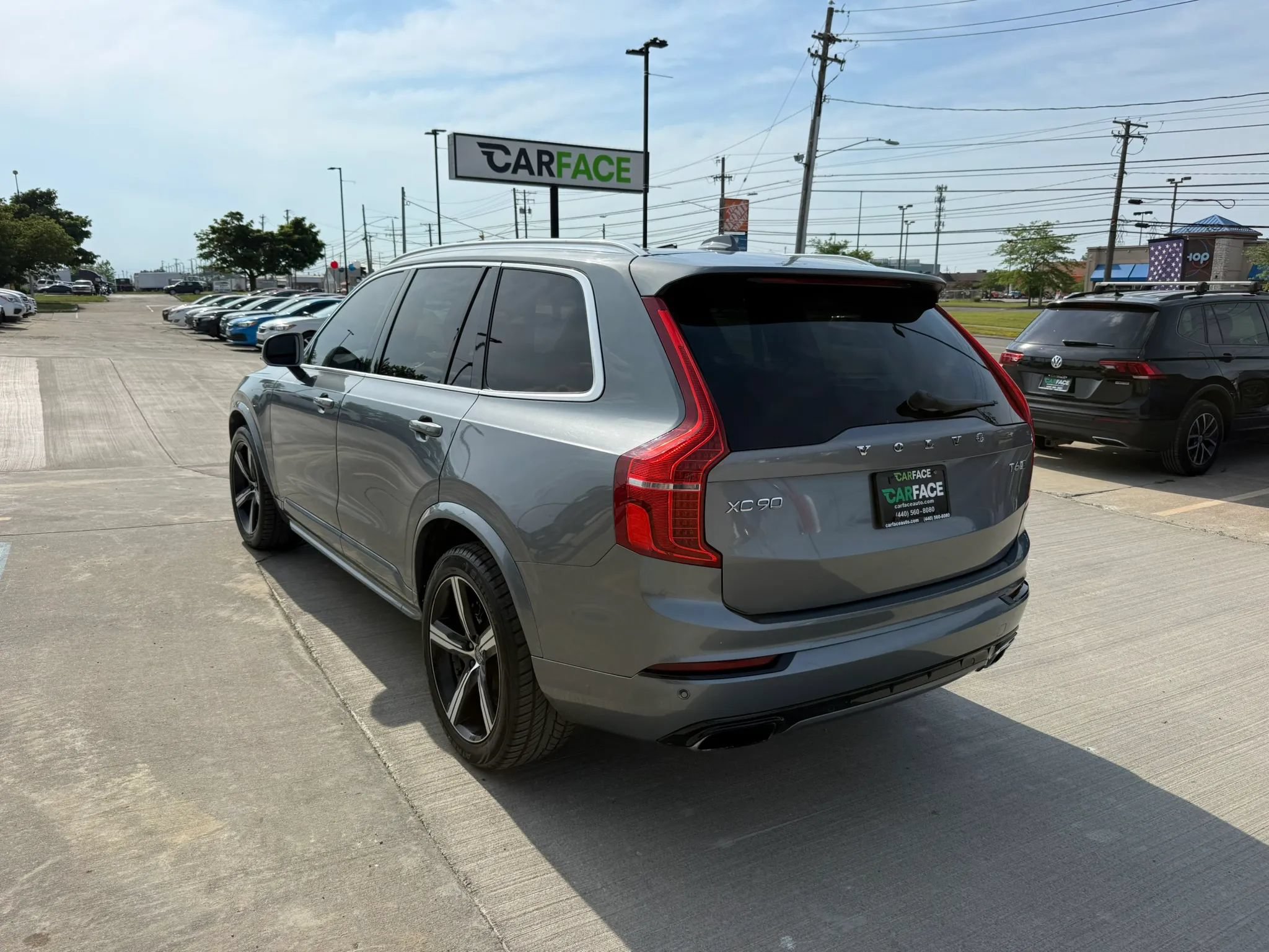 Used 2016 Volvo XC90 T6 R-Design AWD/4WD image 8