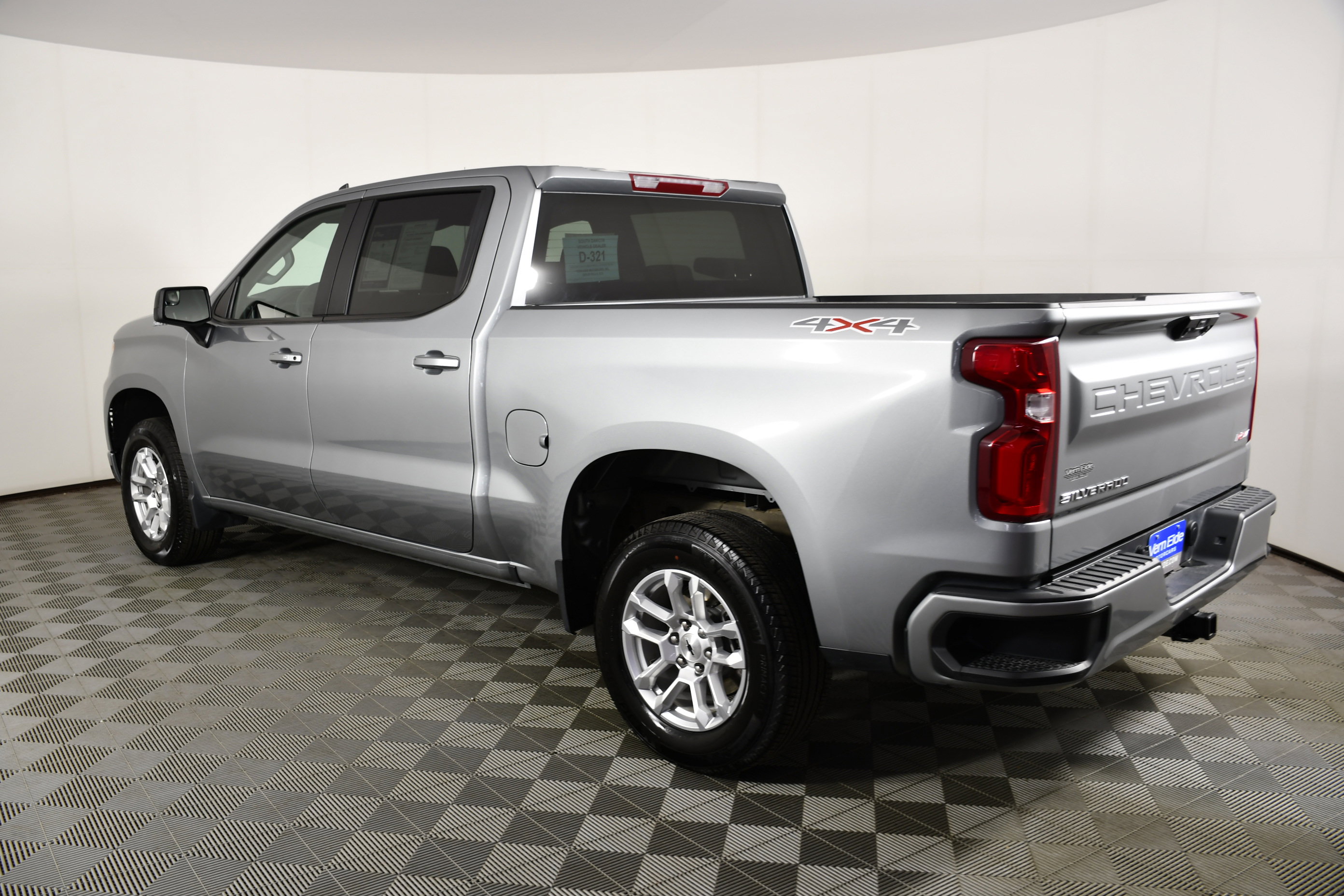 Used 2026 Chevrolet Silverado 1500 RST image 8