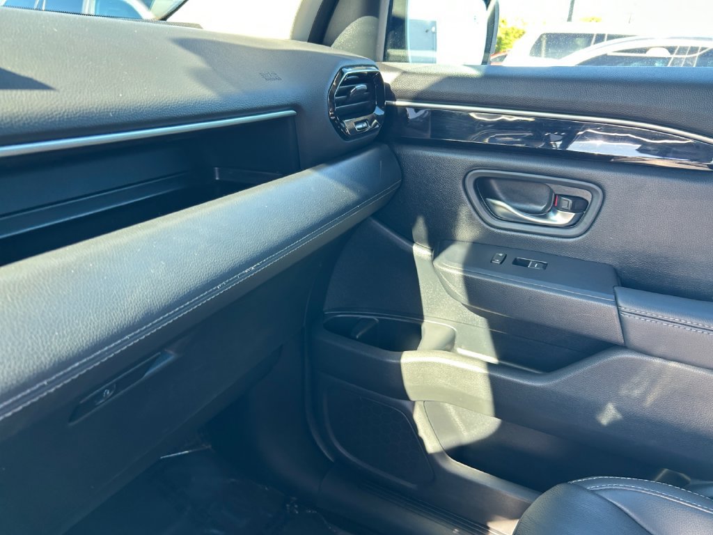 Certified 2024 Honda Pilot Touring image 23