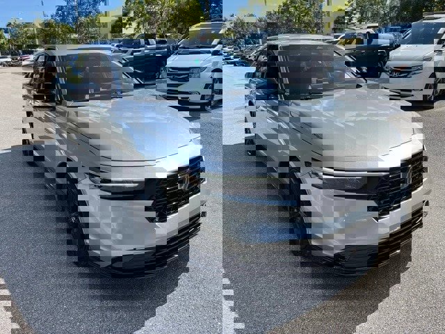 Used 2024 Honda Accord Sport image 1