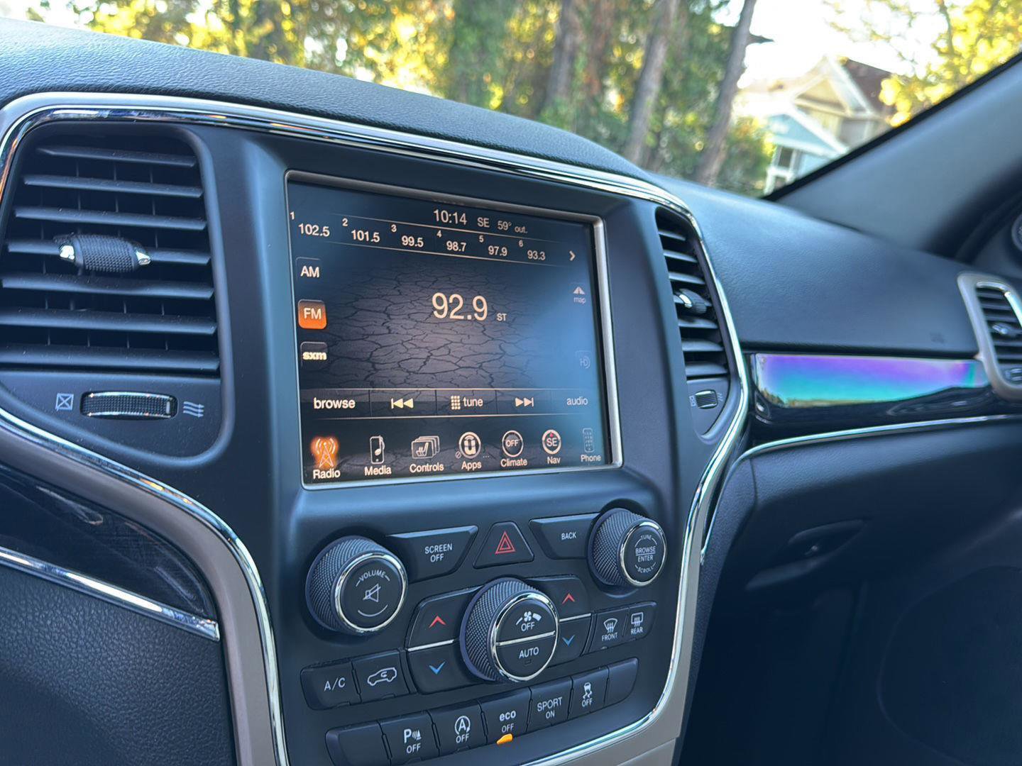 Used 2016 Jeep Grand Cherokee Limited 75th Anniversary image 21