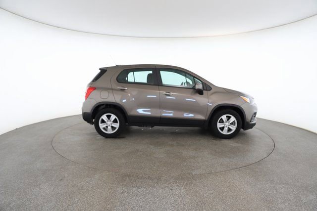 Used 2020 Chevrolet Trax LS image 22