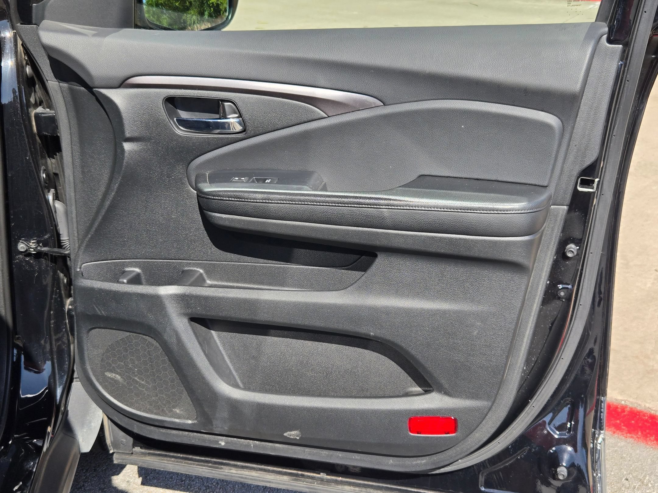 Used 2017 Honda Pilot EX-L image 28
