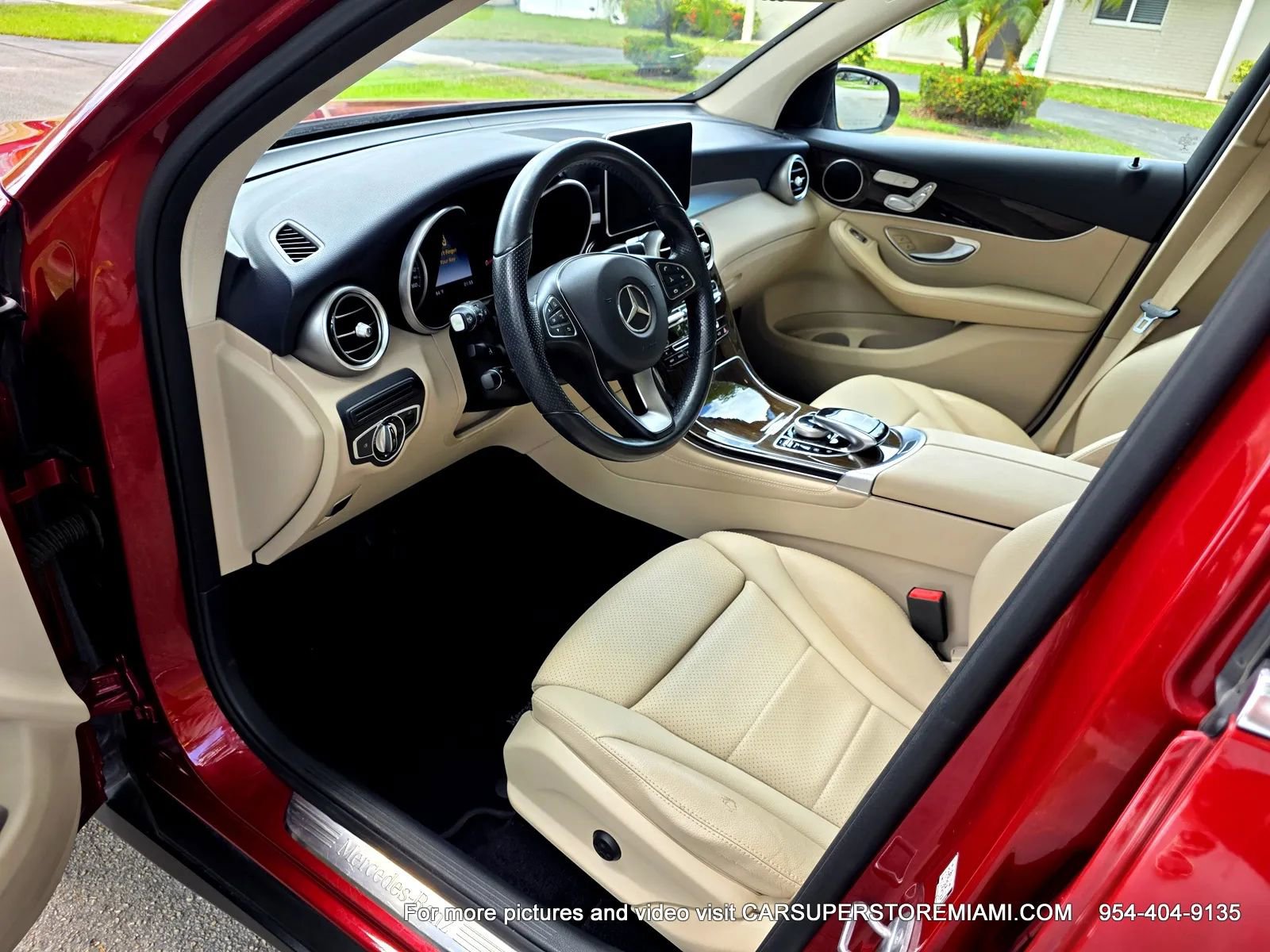 Used 2016 Mercedes-Benz GLC 300 w/ Multimedia Package image 2