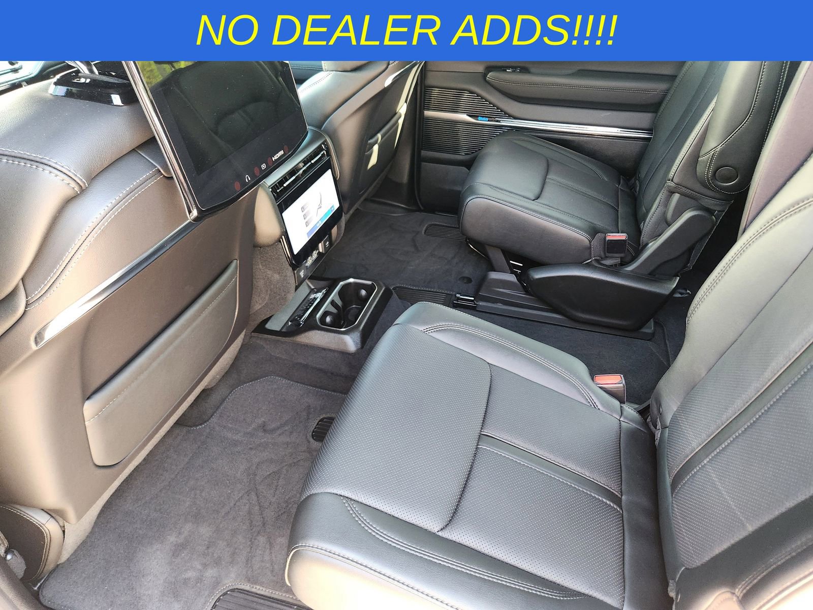 New 2026 Jeep Grand Wagoneer Summit w/ Rear Seat Video Group I image 24