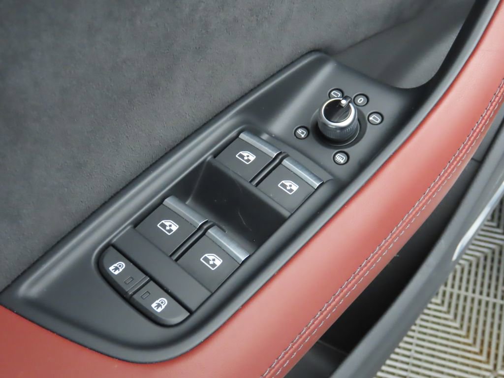 Used 2025 Audi SQ7 Prestige image 24