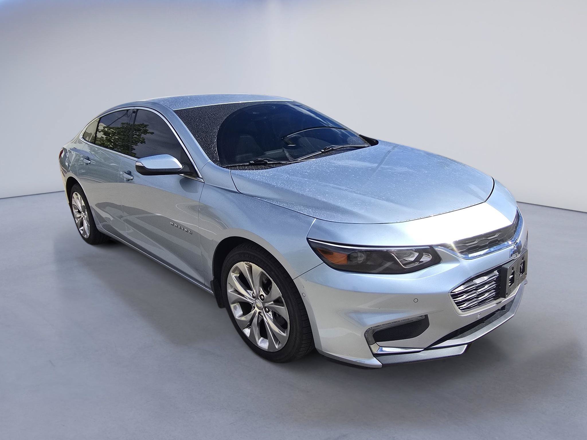 Used 2017 Chevrolet Malibu Premier w/ Driver Confidence Package FWD image 8