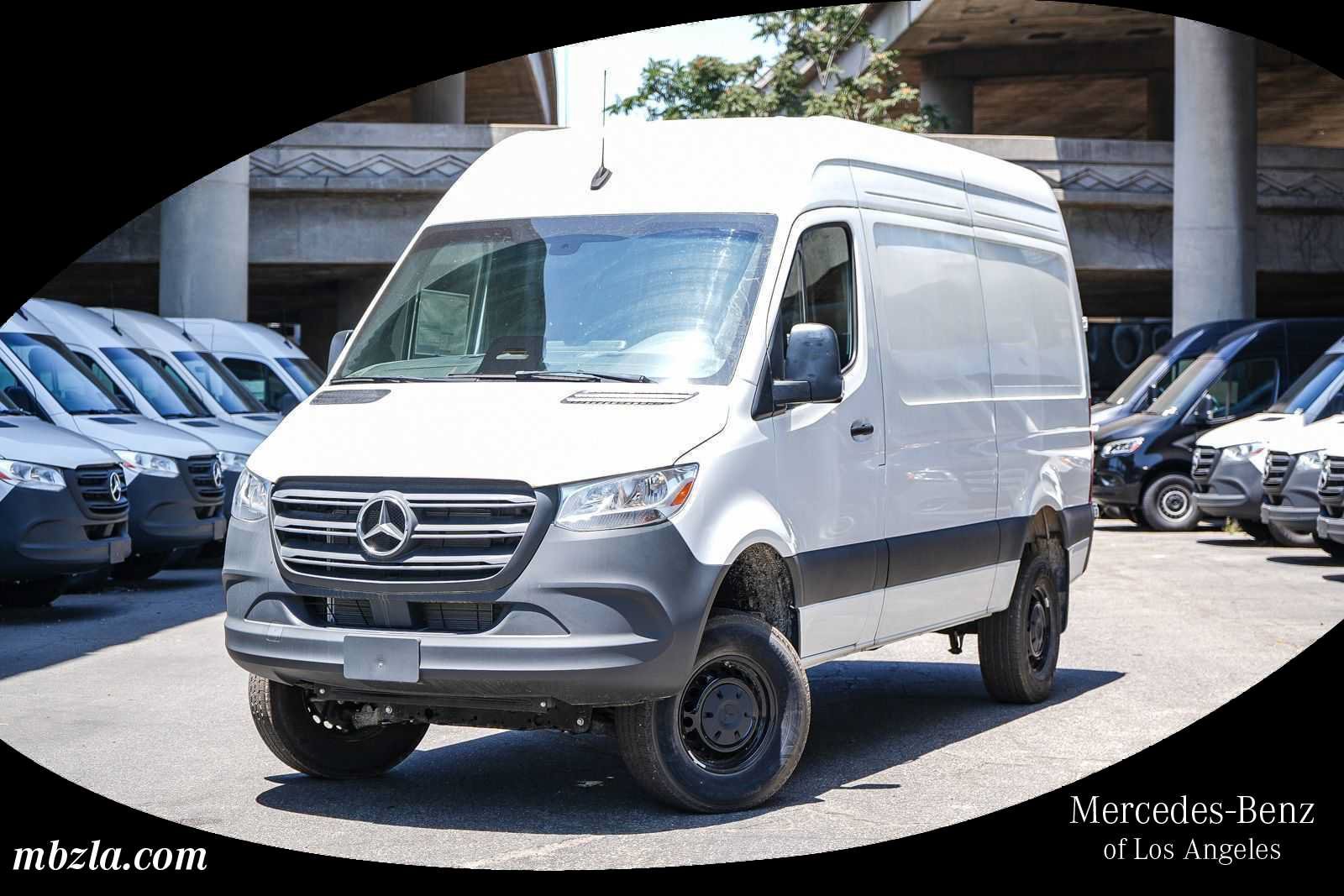 New 2025 Mercedes-Benz Sprinter 2500