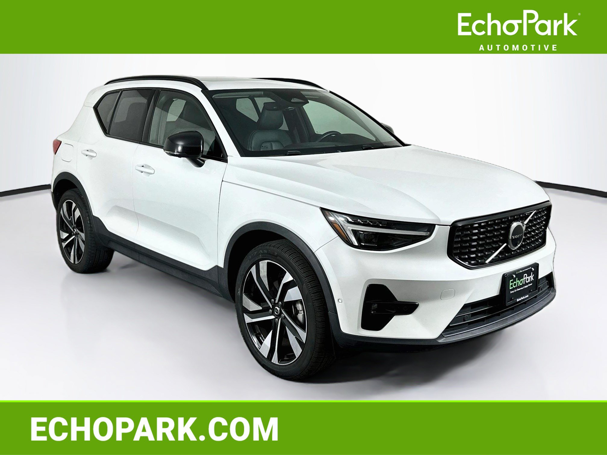 Used 2023 Volvo XC40 B5 Ultimate w/ Protection Package Premier