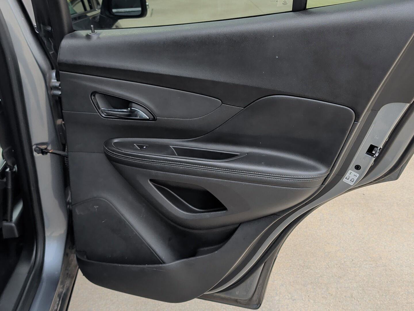Used 2019 Buick Encore Preferred FWD image 23