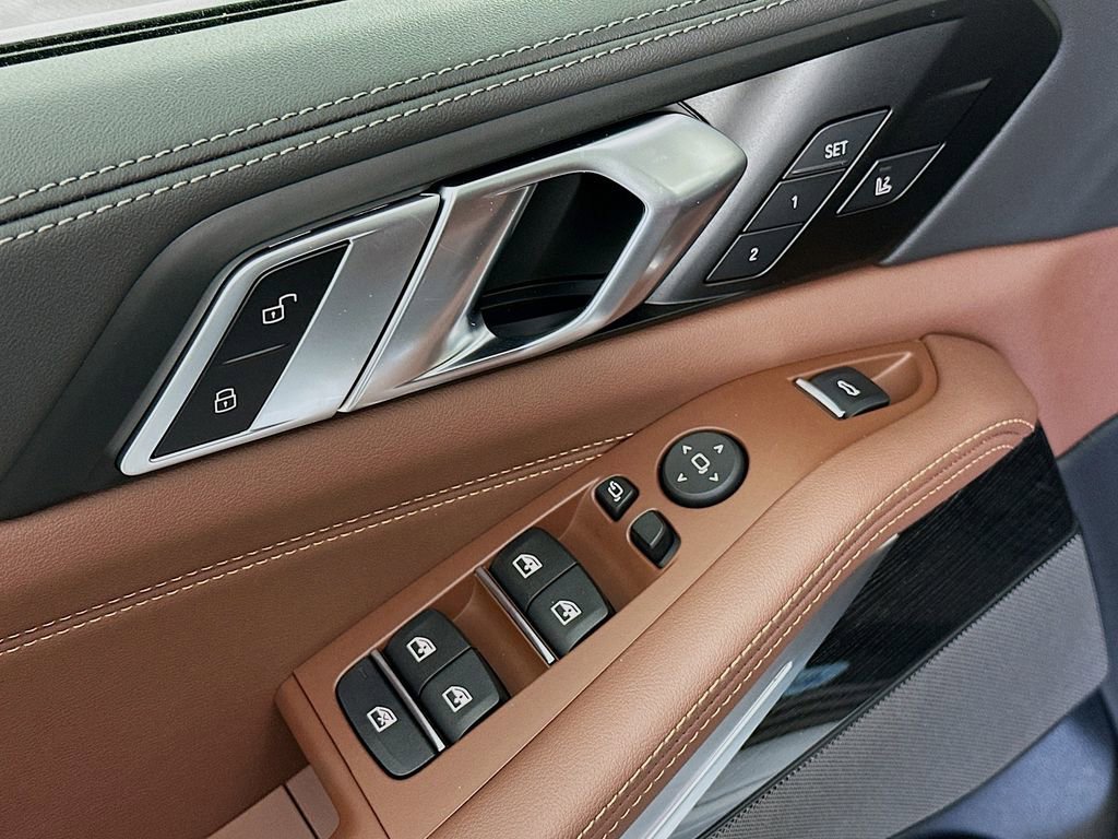 New 2026 BMW X5 xDrive40i w/ M Sport Package image 23