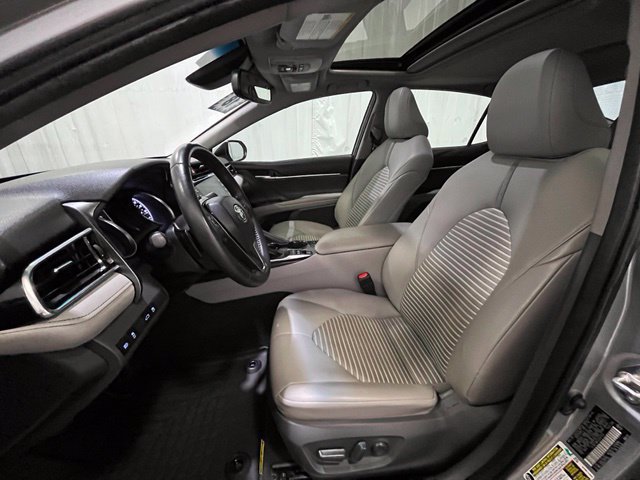 Certified 2018 Toyota Camry SE w/ Audio Package FWD image 11