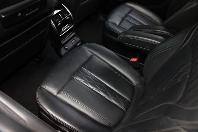 Used 2019 BMW X7 xDrive50i w/ Dynamic Handling Package AWD/4WD image 13