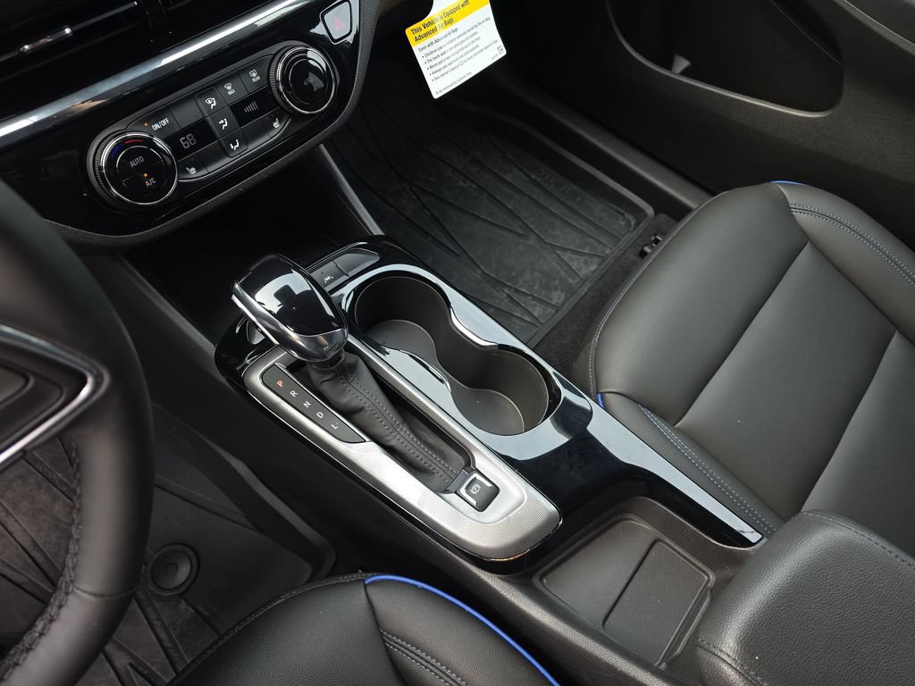 Used 2024 Buick Envista Sport Touring w/ Convenience I Package FWD image 26