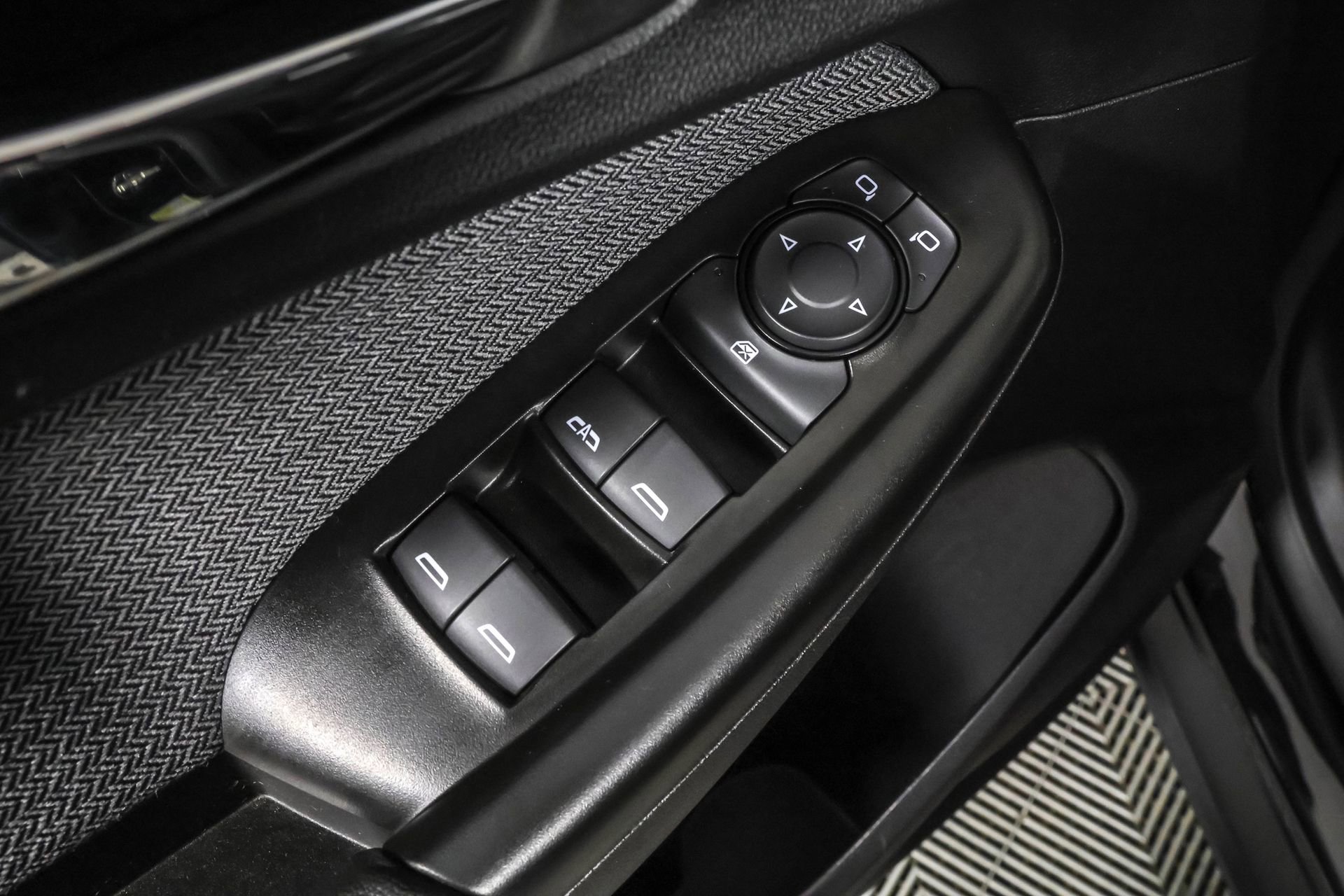 Used 2023 Chevrolet TrailBlazer LT image 33