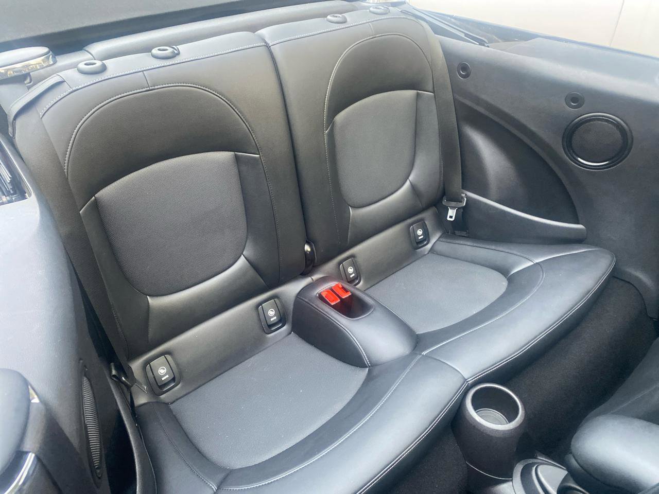 Used 2022 MINI Cooper S image 9
