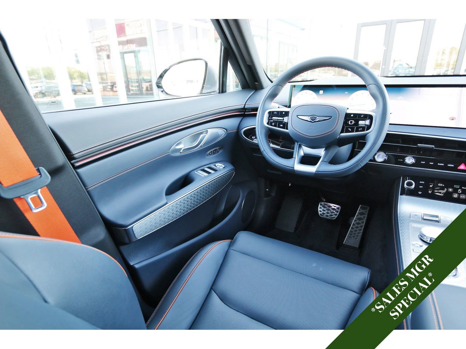 Used 2026 Genesis GV70 2.5T Sport Prestige image 10