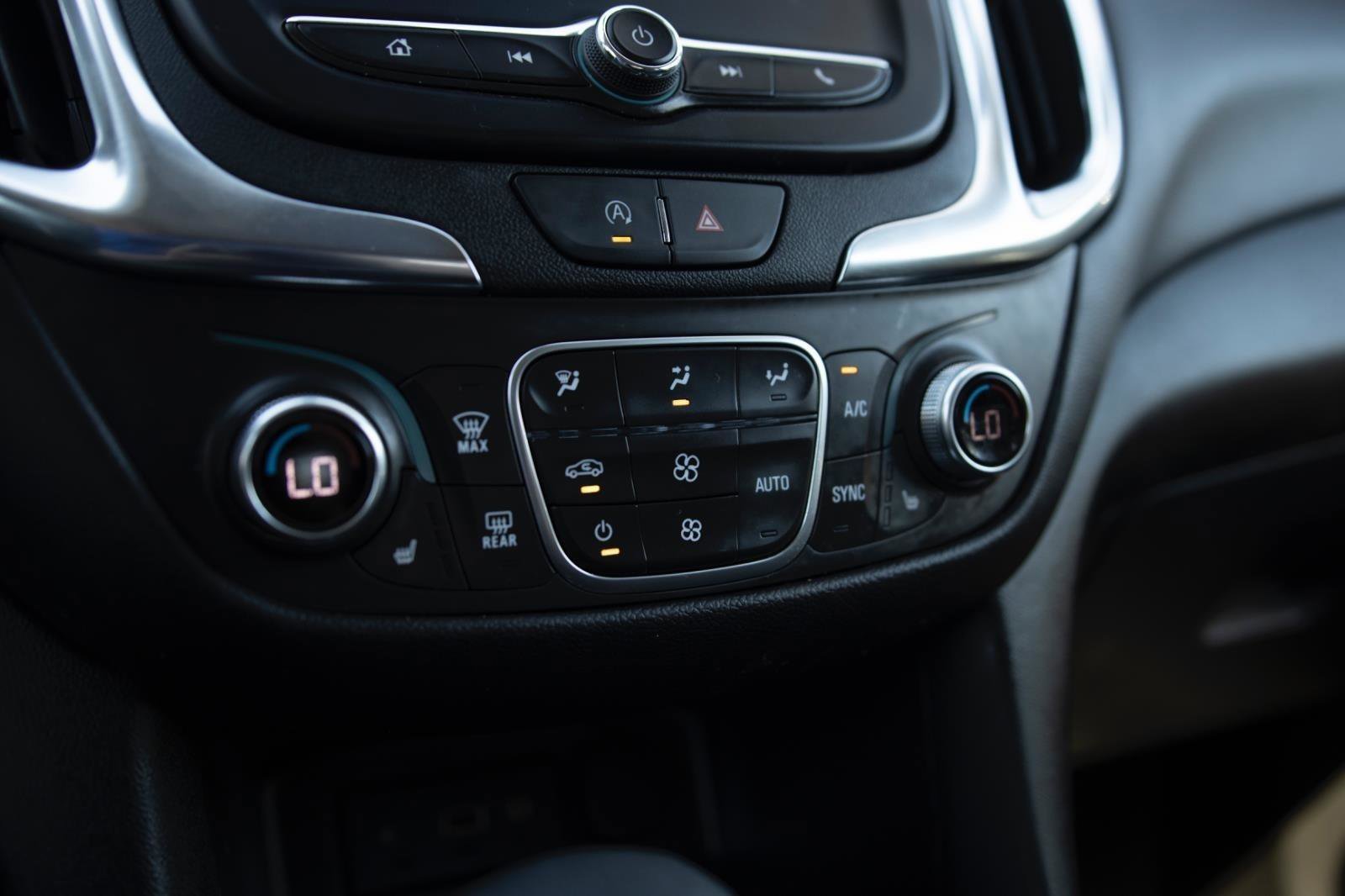 Used 2024 Chevrolet Equinox LT AWD/4WD image 9