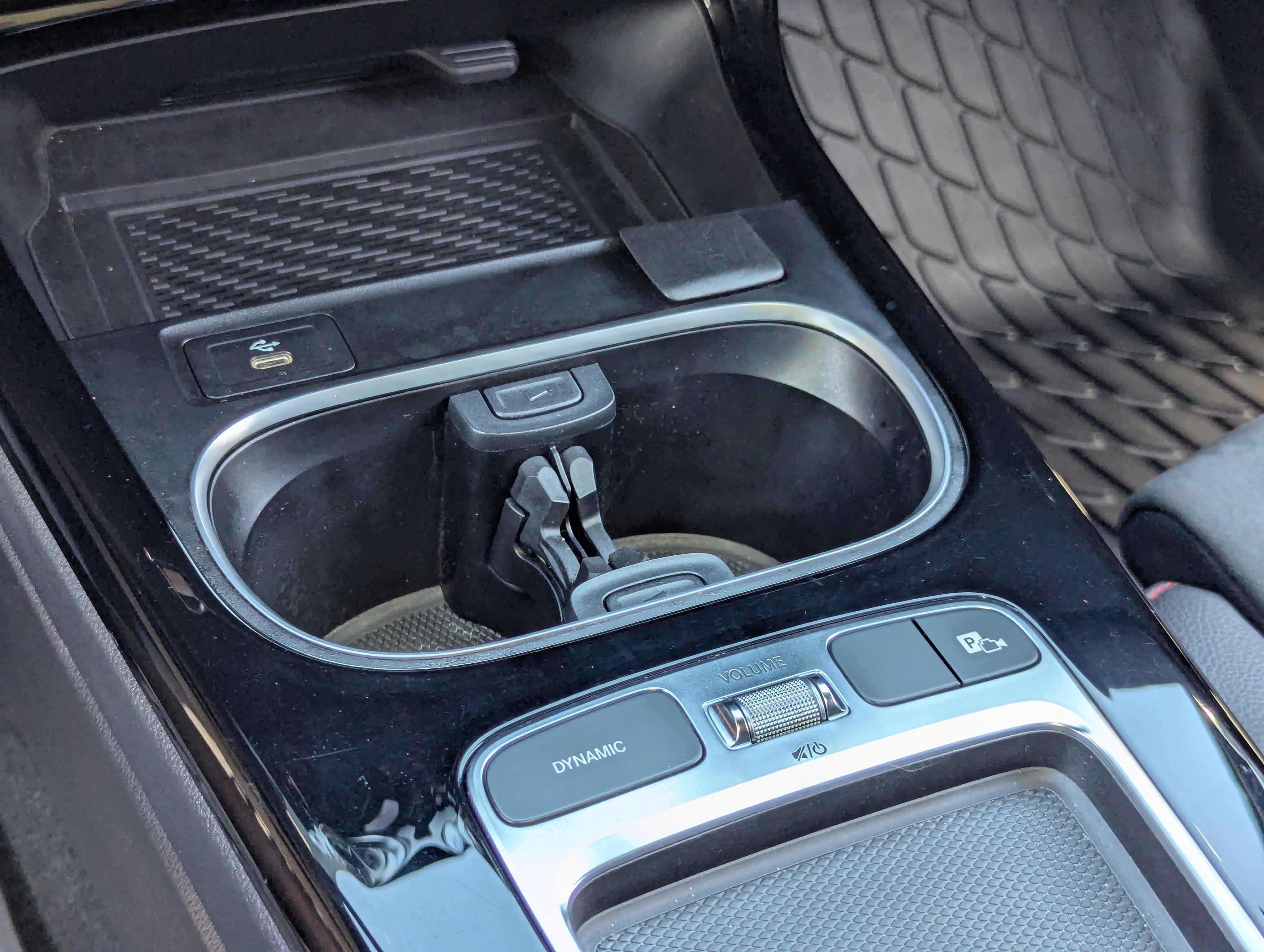 Used 2024 Mercedes-Benz CLA 250 4MATIC image 26