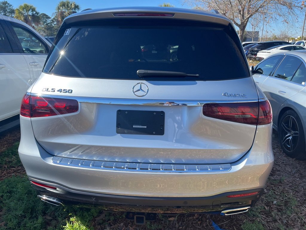 Used 2025 Mercedes-Benz GLS 450 4MATIC image 6