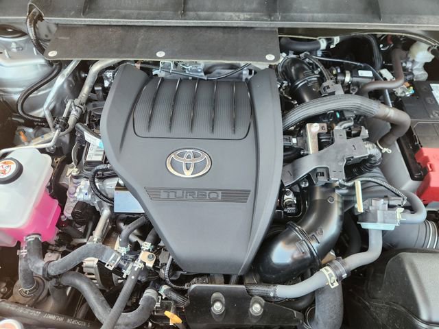 Certified 2025 Toyota Highlander Platinum AWD/4WD image 32