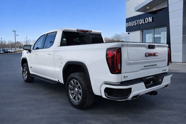 Used 2024 GMC Sierra 1500 AT4 w/ Technology Package image 5