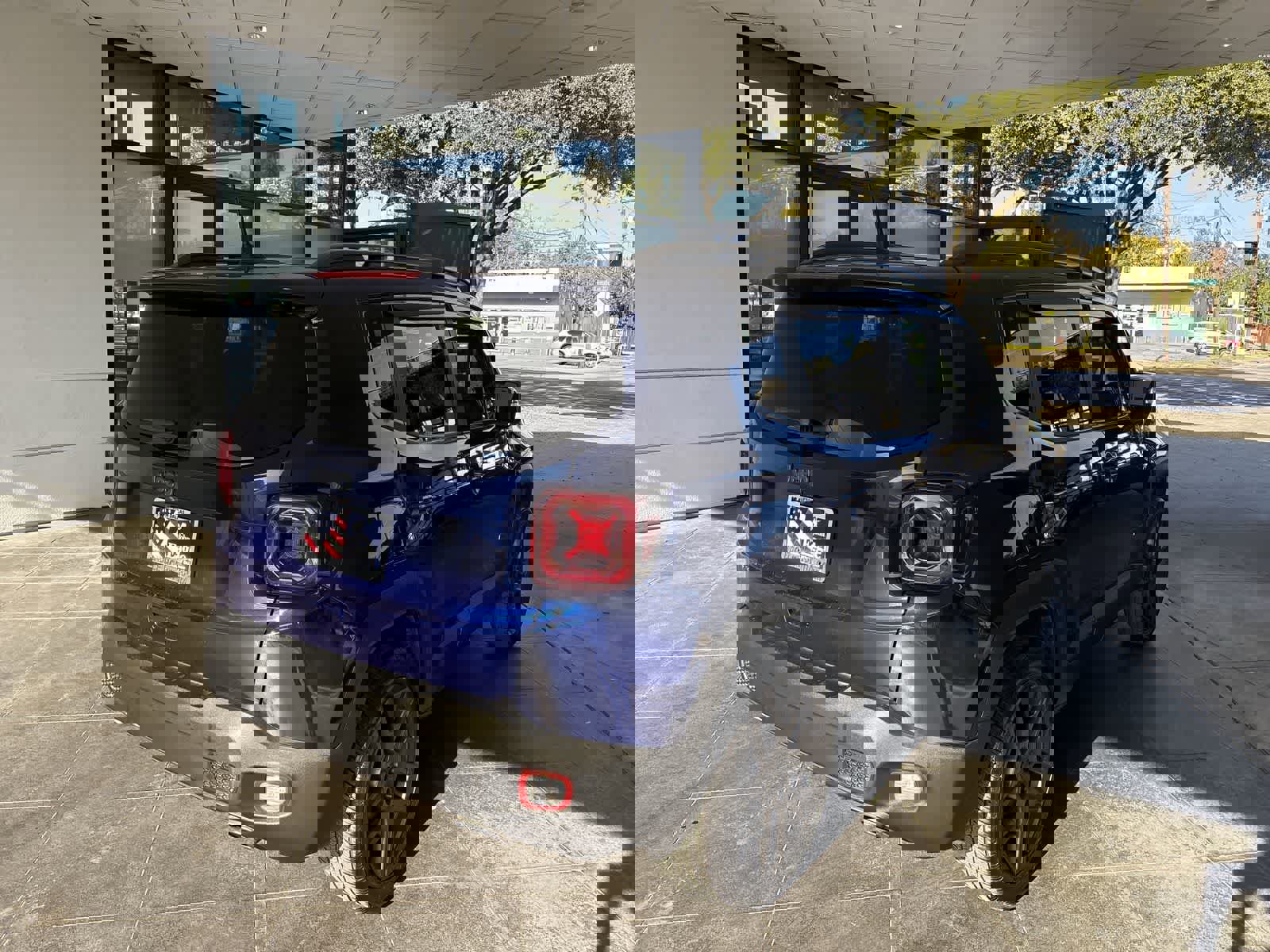 Used 2020 Jeep Renegade Altitude image 26