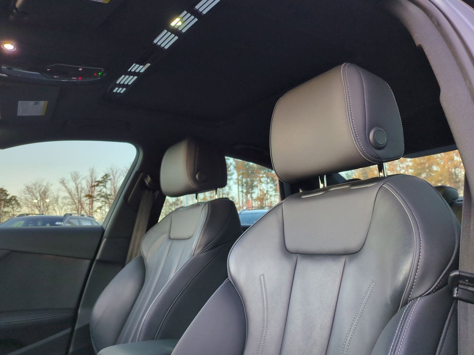 Used 2022 Audi A4 2.0T Premium Plus w/ Premium Plus Package image 16