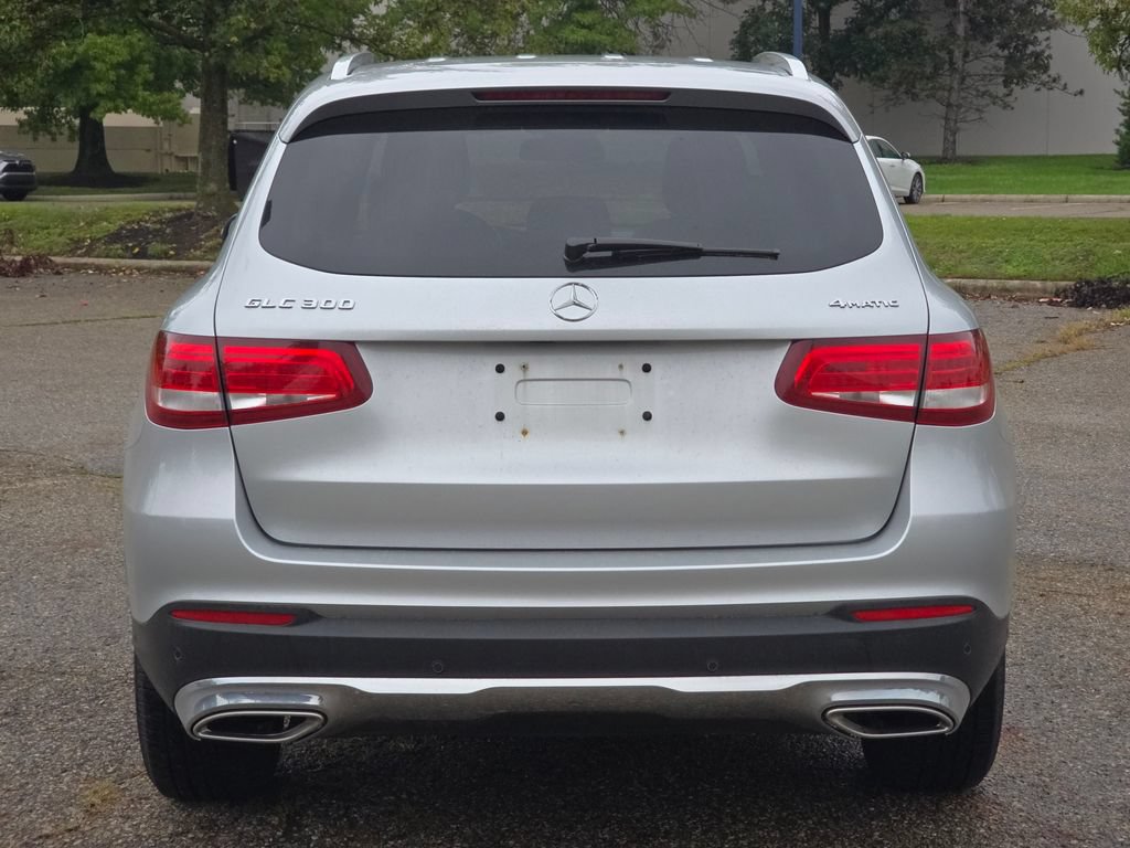 Used 2019 Mercedes-Benz GLC 300 4MATIC image 14