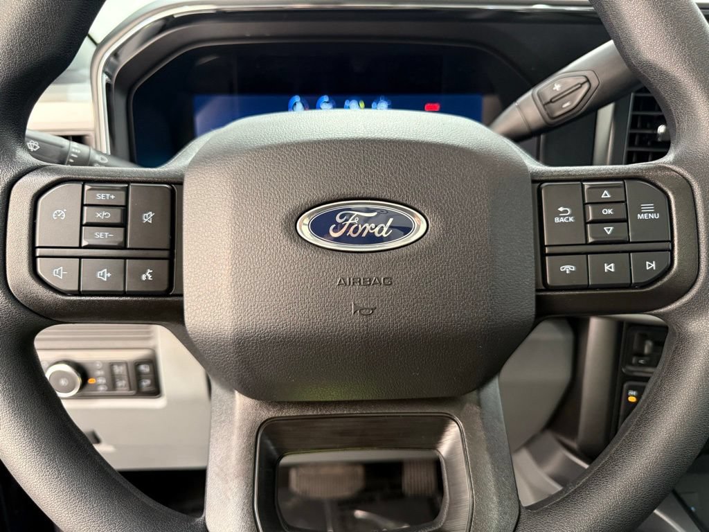 New 2026 Ford F350 XLT w/ XLT Premium Package AWD/4WD image 46