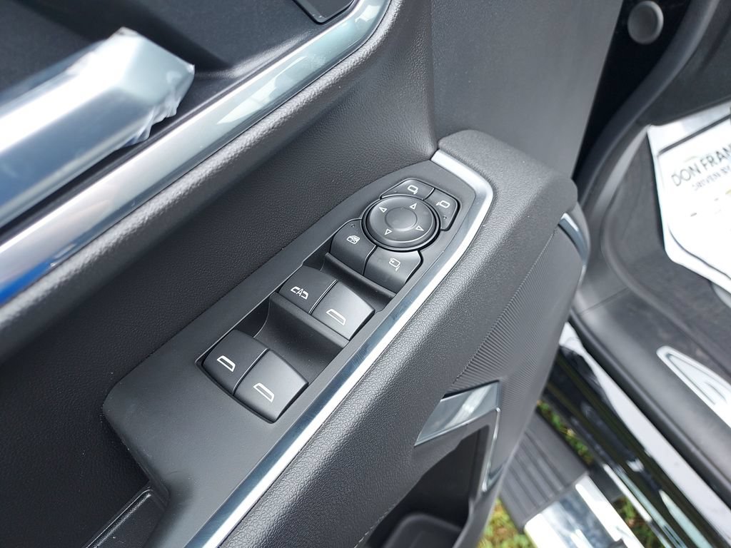 New 2026 Chevrolet Silverado 3500 LT w/ All Star Edition AWD/4WD image 11