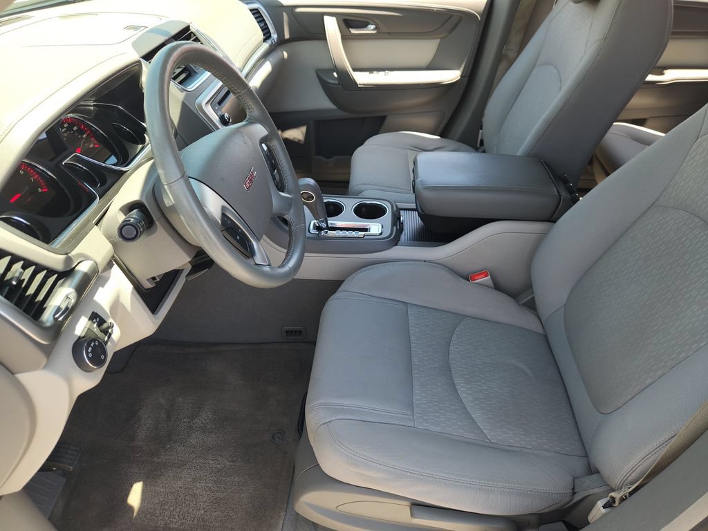 Used 2016 GMC Acadia SLE FWD image 13