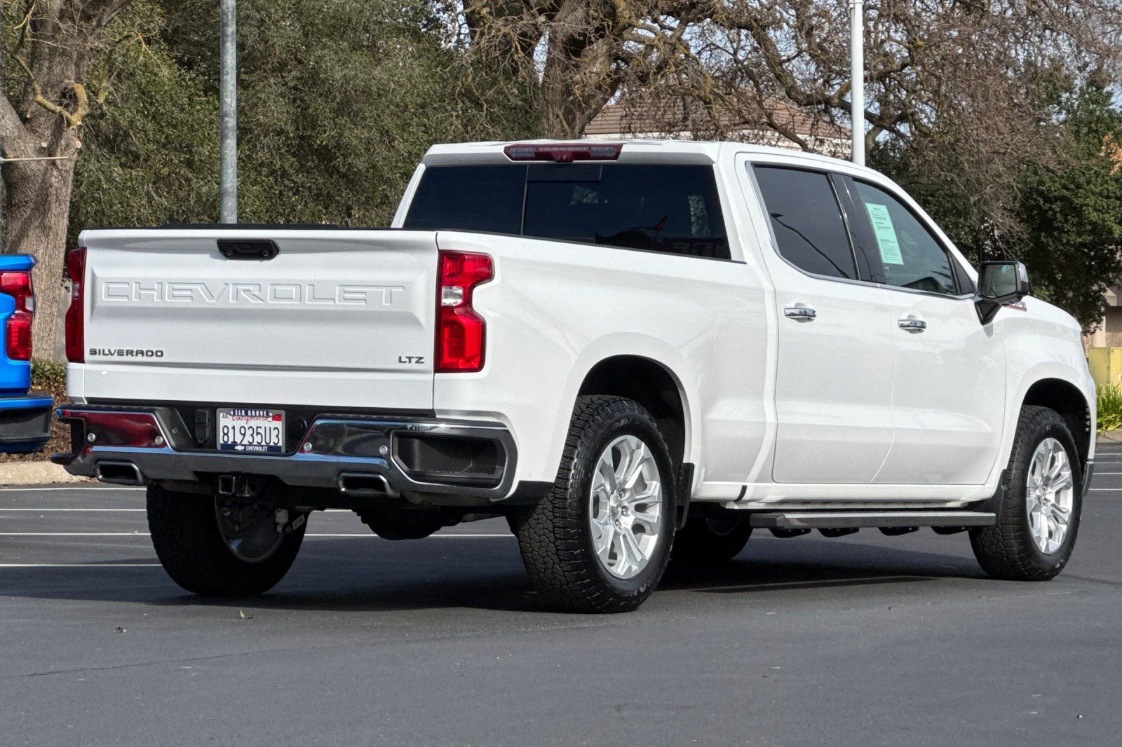 Used 2023 Chevrolet Silverado 1500 LTZ image 3
