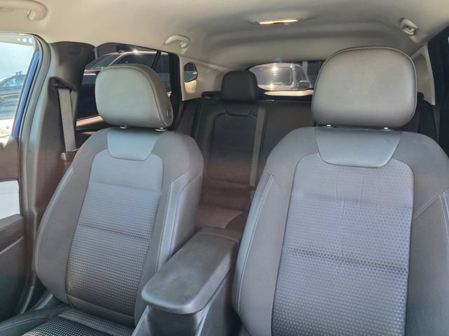 Used 2024 Chevrolet Trax LT w/ Driver Confidence Package FWD image 30