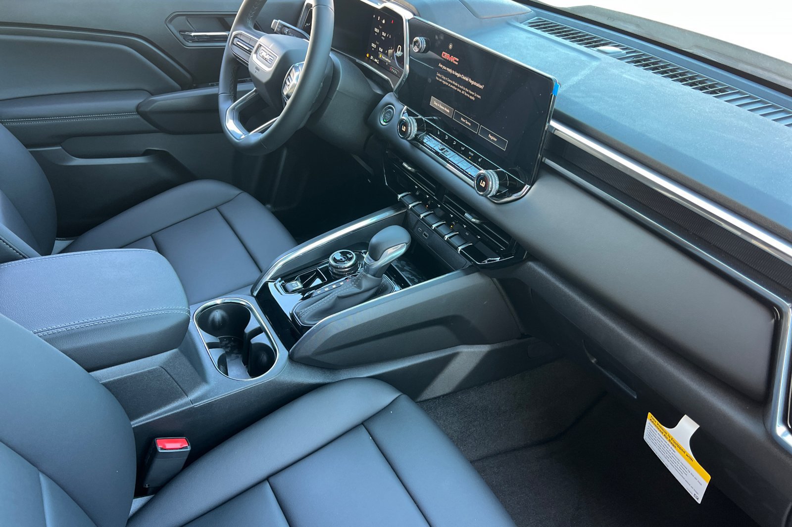 New 2026 GMC Canyon Elevation w/ Convenience Package AWD/4WD image 16