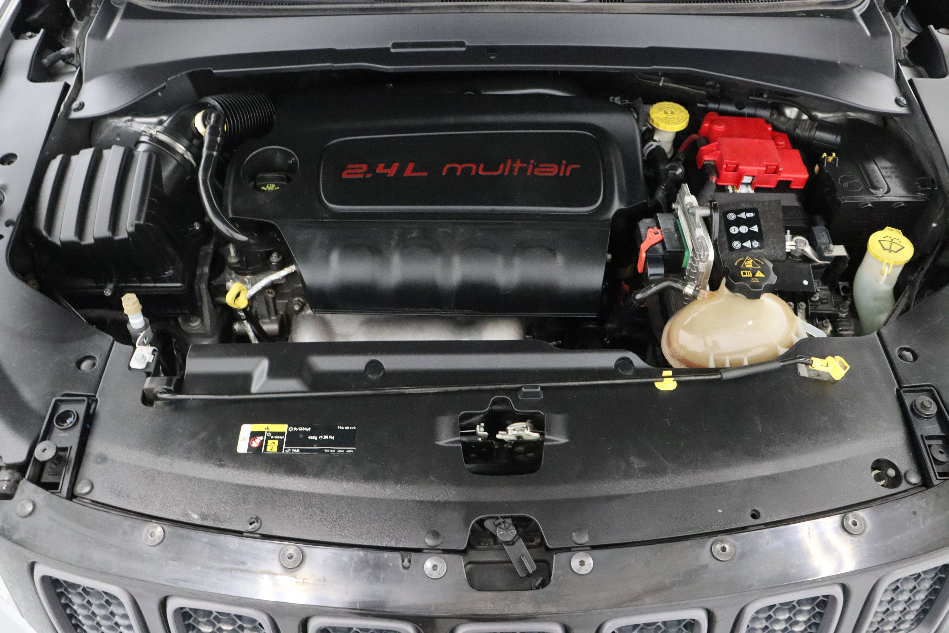 Used 2020 Jeep Compass Trailhawk AWD/4WD image 37
