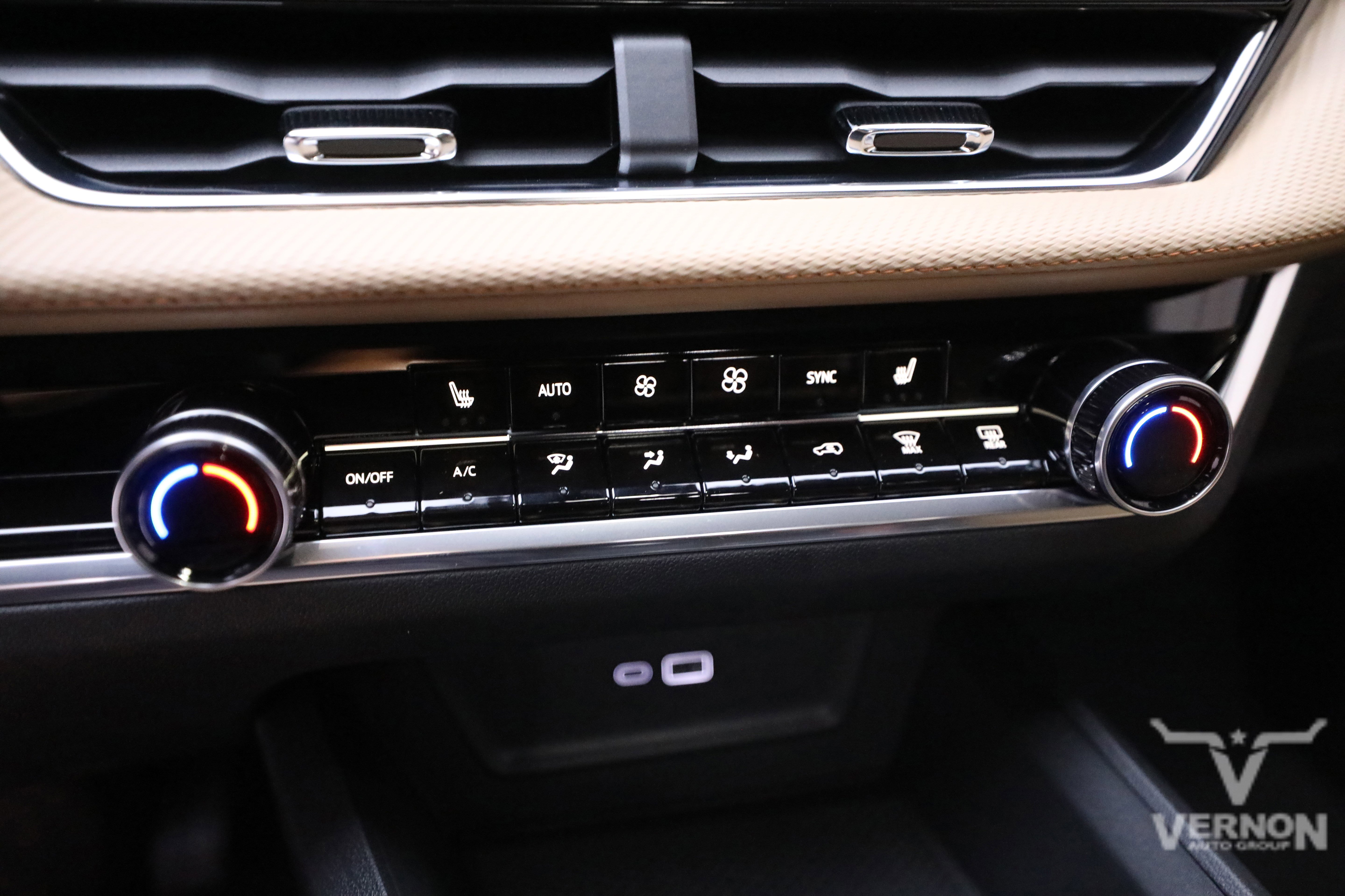 New 2026 Chevrolet Equinox ACTIV w/ Safety and Technology Package image 33