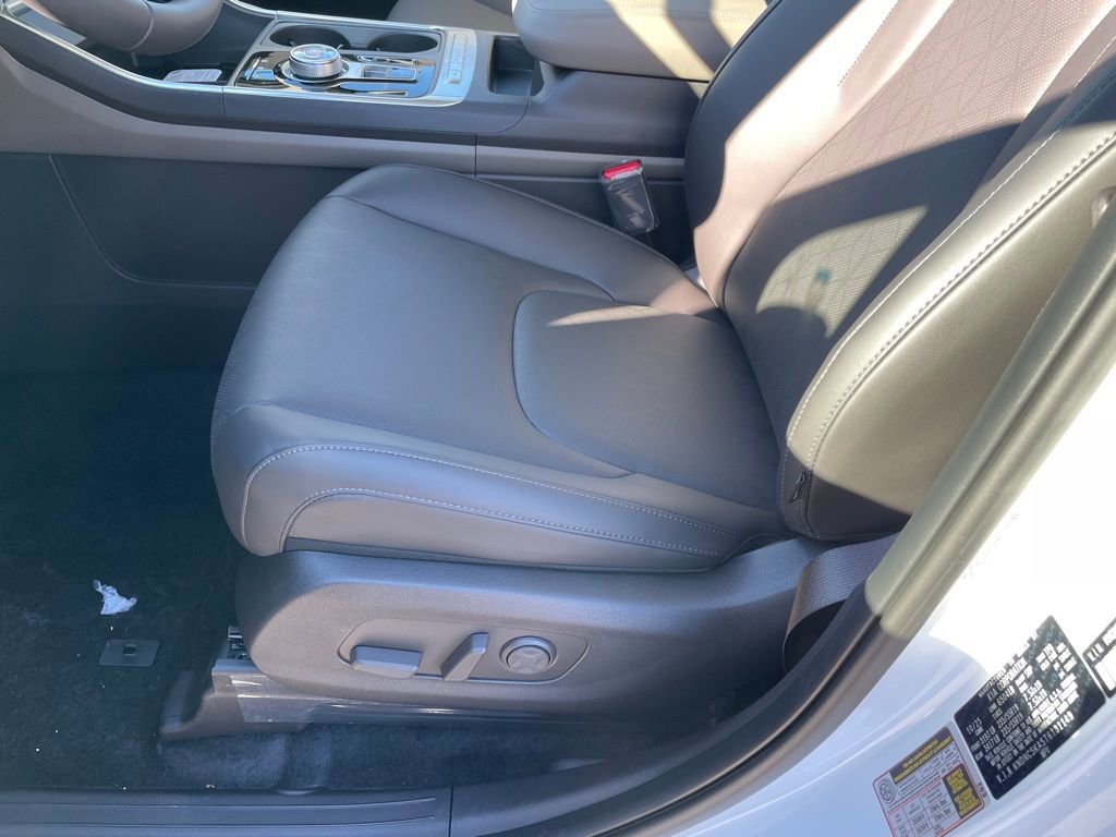 New 2026 Kia Carnival EX image 11