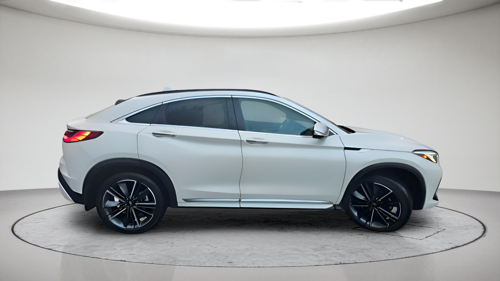 Used 2022 INFINITI QX55 Sensory w/ Lighting Package AWD/4WD image 8